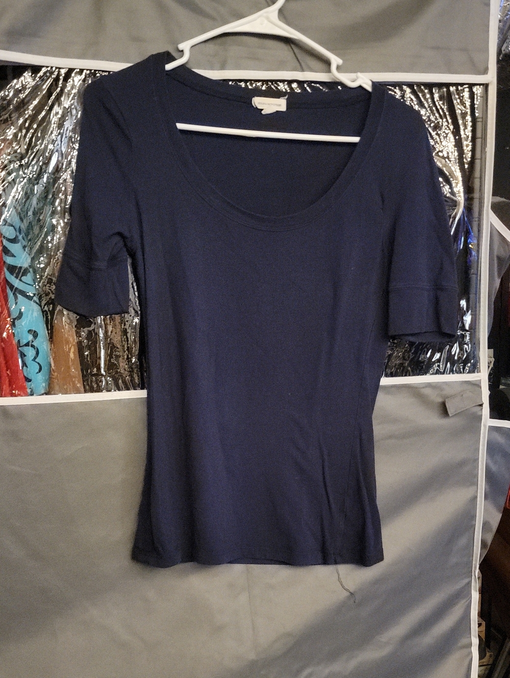 Zenana Outfitters Navy Scoop Neck Short Sleeve Top